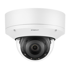 Cámara Domo 4K con IA, Antivandalica / Lente Motorizado de 4.5 a 10mm / P-Iris, WDR 120dB / Ranura SD / Protección IP52 e IK10