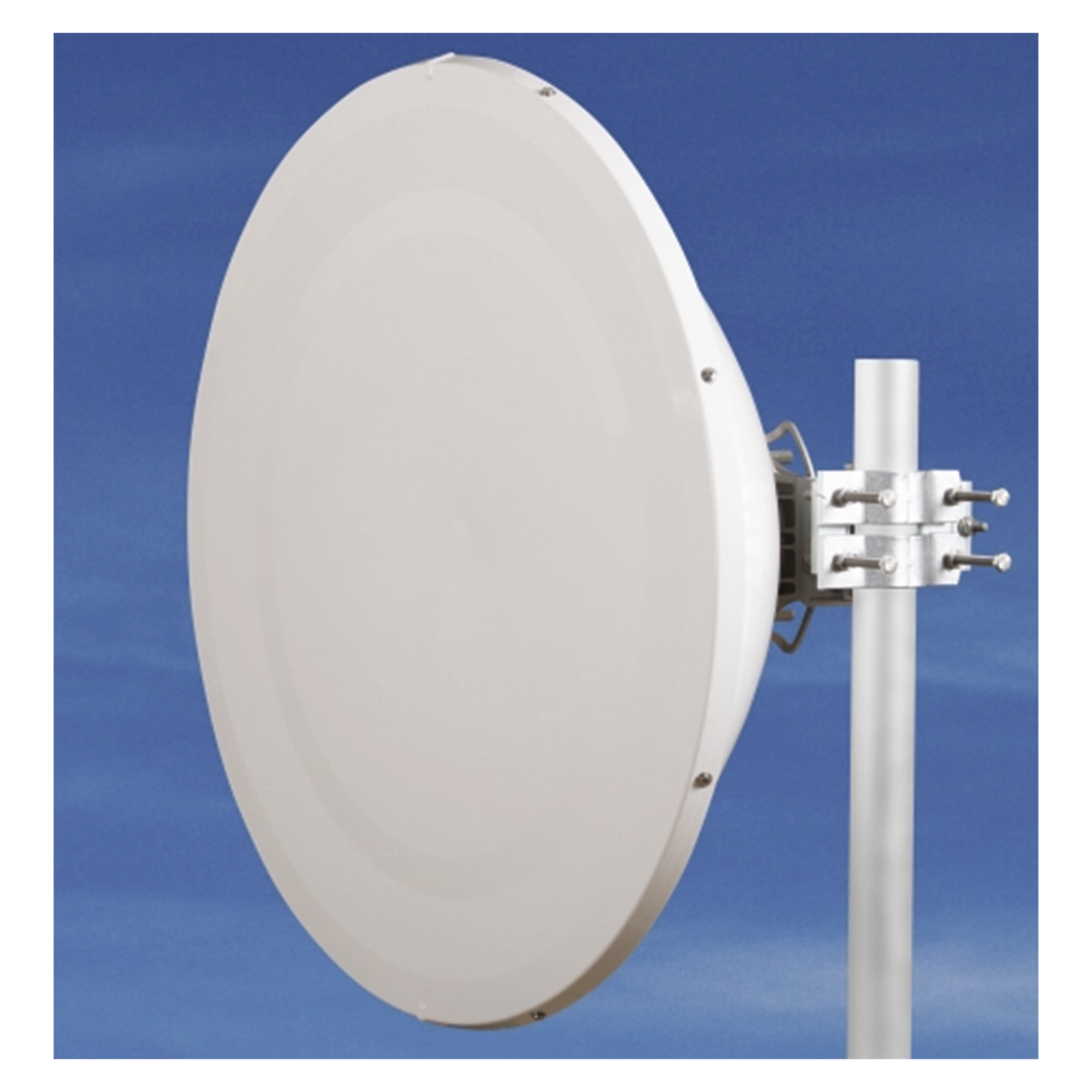 Antena direccional Alto Rendimiento / Parábola profunda para mayor aislamiento al ruido /4 ft / Guía de onda  para radio B5x y C5x / Ganancia de 35 dBi / Soporte de acero inoxidable / Polaridad en 90 ° y 45 ° / Incluye montaje.