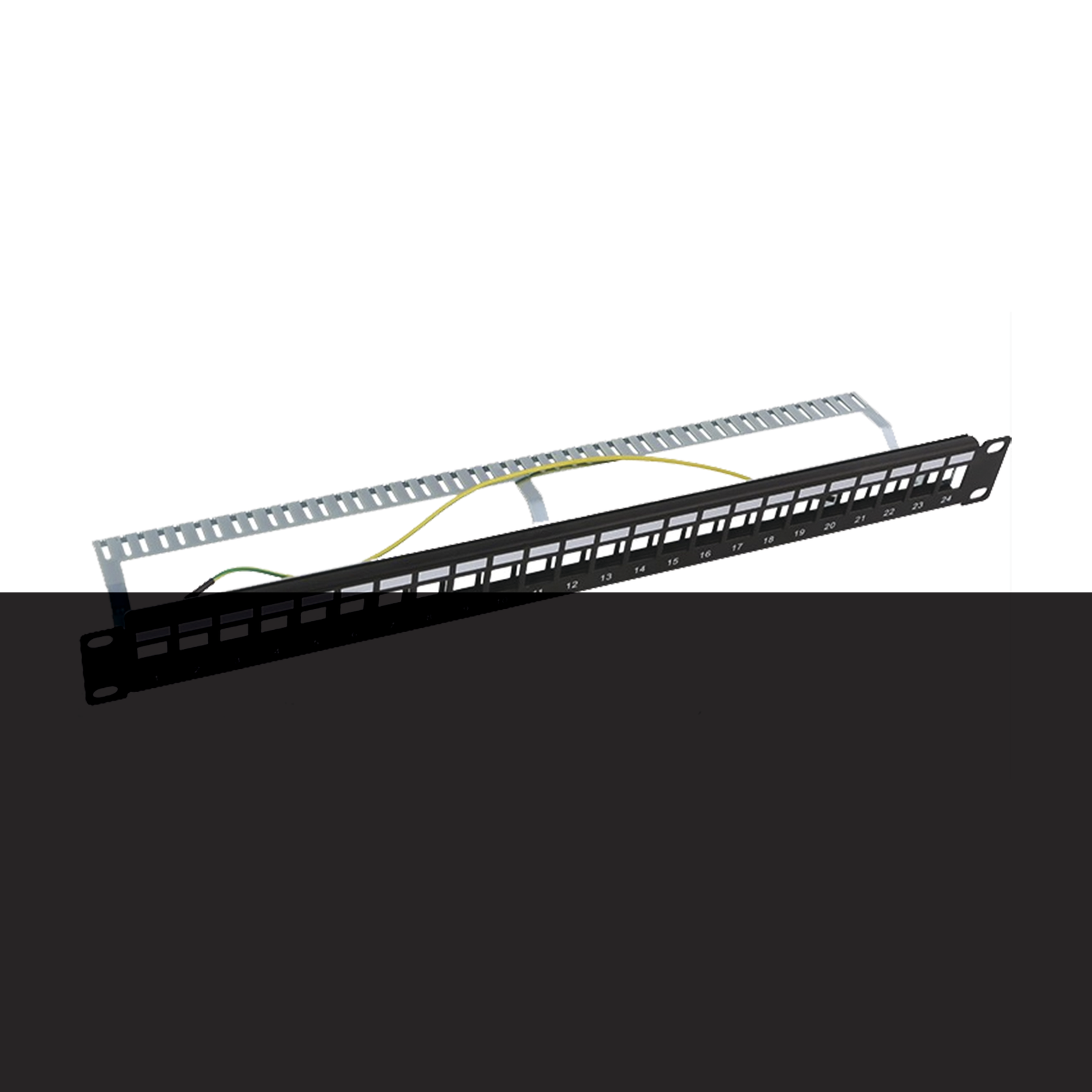 Patch Panel Modular Blindado (STP) de 24 Puertos, con Barra para Organizar Cable