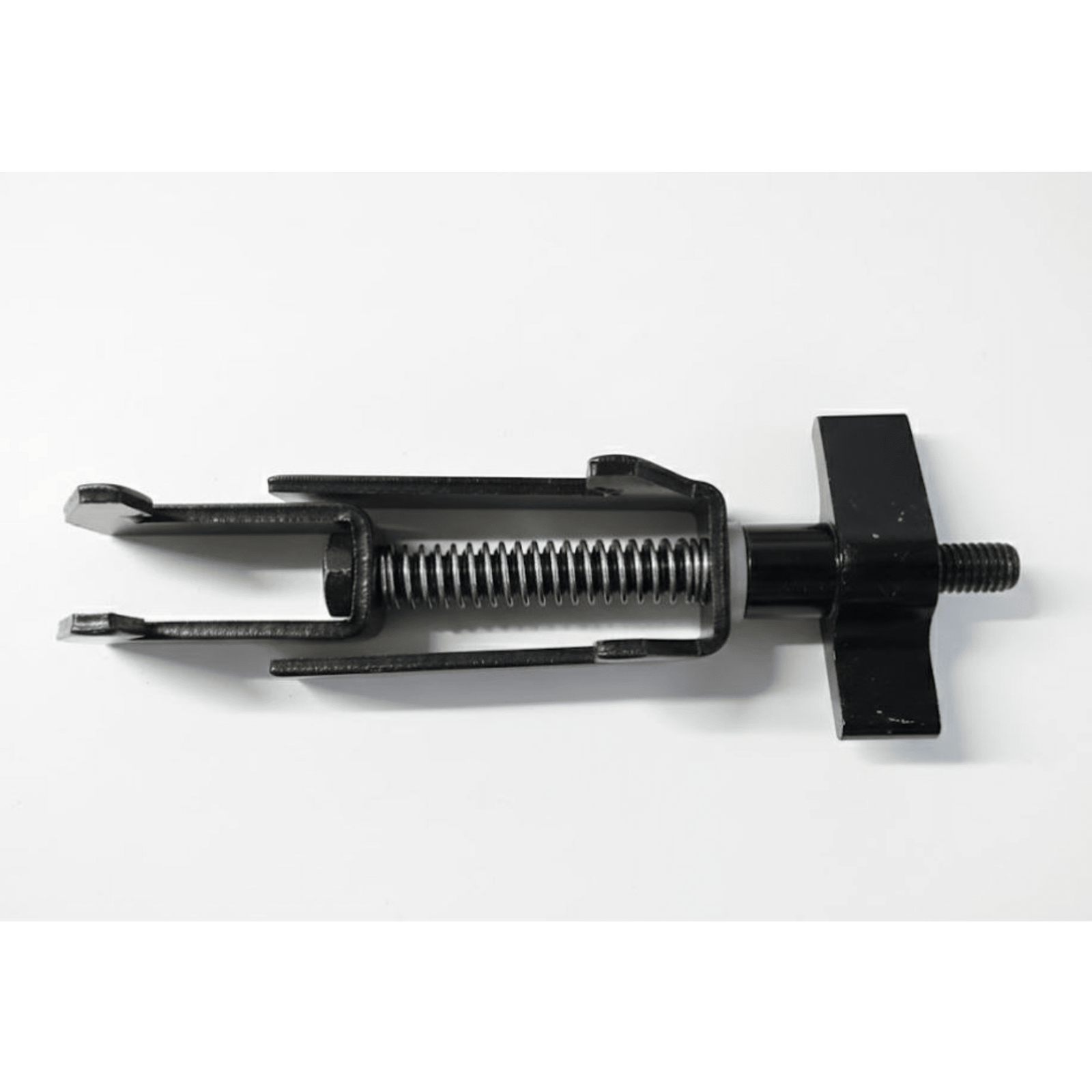 ABRAZADERA PARA TARIMA YS4