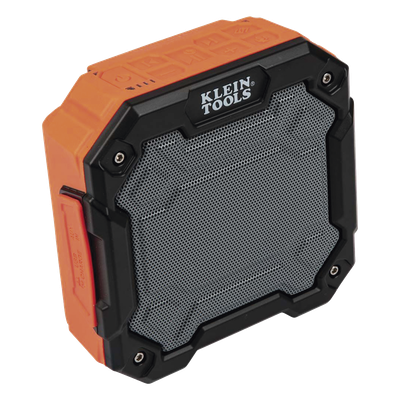 Bocina Bluetooth / Alcance 30 m (98.4 ft) / Autonomía 20 h / IP54 / Resistente a Caídas 2 m (6.6 ft) / Conexión en Cadena