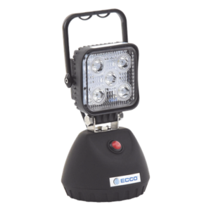 Luz de Trabajo Recargable / 650 Lúmenes / 5 LED 3W / IP67 / Montaje Magnético / 3-4 Horas Autonomía