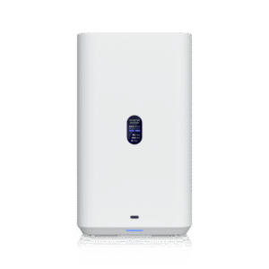 NAS Compacto de Escritorio / 2 Bahías 3.5" SATA / Puerto 2.5 GbE / USB-C 5 Gbps / PoE++ 60 W / Pantalla LCD 1.47"