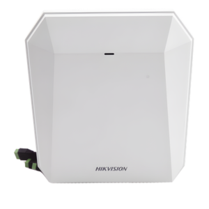 Radar IP Perimetral / 60 m (196.9 ft) de Alcance / 120° de Cobertura / 32 Objetos / 16 Zonas / 4 Salidas de Alarma / IP67 / IK10 / NEMA 4X