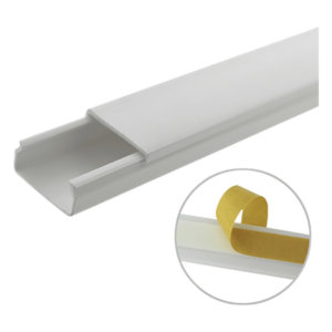 Canaleta de PVC / 20 x 10 mm / 1.83 m (6 ft) / Sin División / Autoextinguible / Adhesiva / Anti-UV