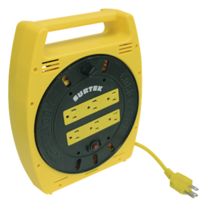 Multicontacto Tipo Carrete / 6 Salidas NEMA 5-15R / Cable 6 m (19.7 ft) / 16 AWG / 127 VCA 10 A / Protección contra Cortocircuitos