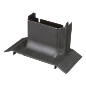 Accesorio de Conexión a Canaleta de Piso / 4 Vías / PVC Rígido / Carga 907 kg / Área Interna 24.88 in² / UL94V-0 / Negro