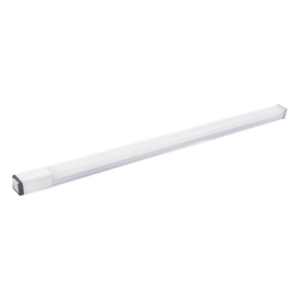Luminario LED Tipo Regleta / 572 x 24 x 24 mm (1.88 x 0.08 x 0.08 ft) / 127 Vca / Luz Blanca 6 500 K / 900 lm / 9W