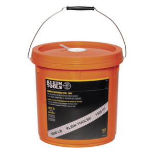 Cinta de Tracción Plana Prelubricada / 396 m (1300 pies) / Resistencia 816 kg / Cubeta con Tapa