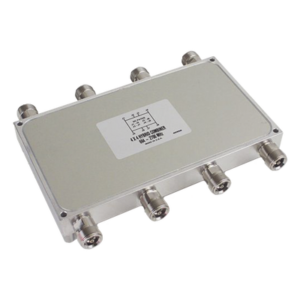 Combinador híbrido / 4x4 / 694-2700 MHz / 150 W / -161 dBc PIM / IP64 / Conectores 4.3-10