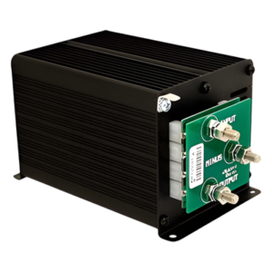 Convertidor DC-DC / Entrada 20-35 VDC / Salida 13.8 VDC / 60 A / Eficiencia 92% / 3.5x3.7x7.0 pulgadas