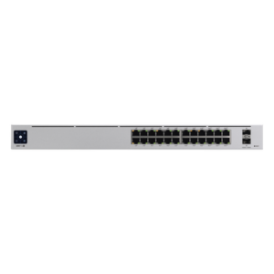 Switch PoE administrado / 24 puertos Gigabit / 2 SFP+ 10G / 400W / Capa 3 / Sin ventiladores / 1U rack